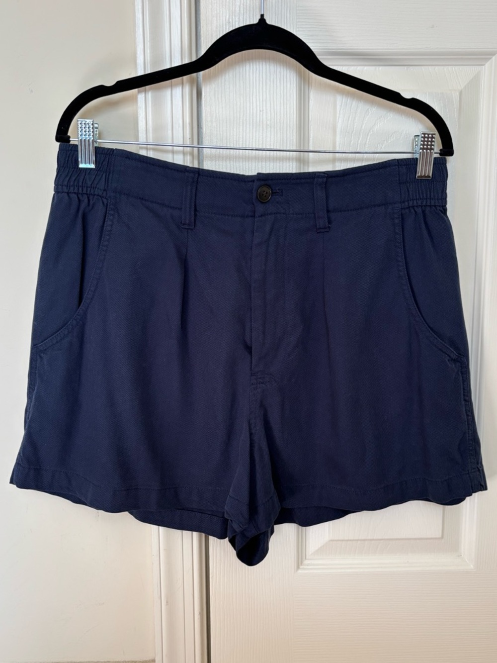Madewell The Neale Short in Drapeweave with Partial Elastic Waistband